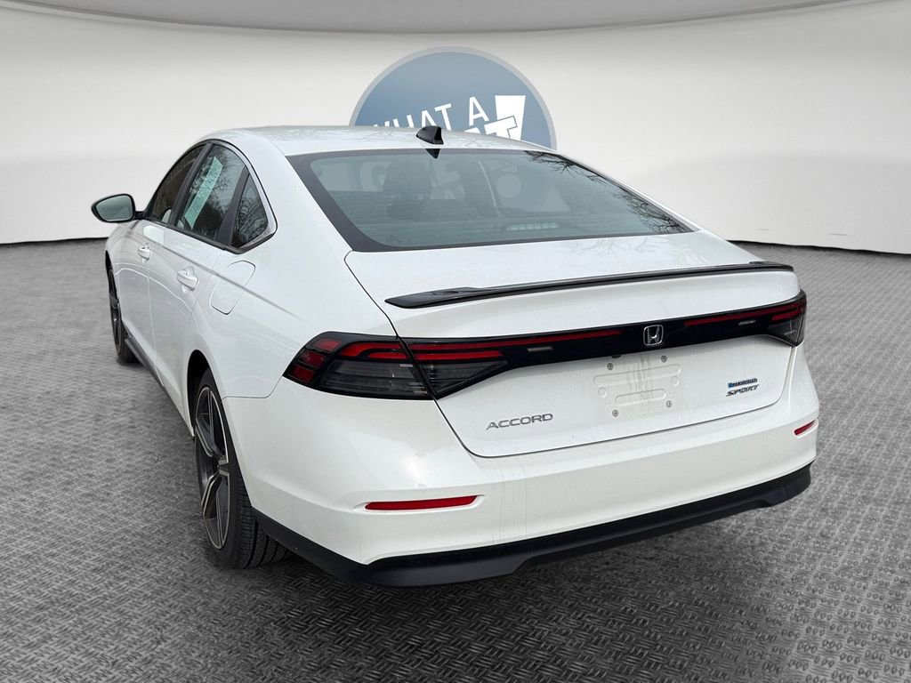 Used 2023 Honda Accord Sport image 6