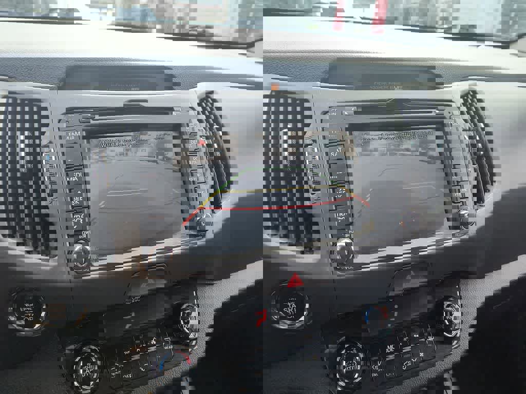 Used 2011 Kia Sportage EX w/ Premium Pkg w/Leather Seats image 17