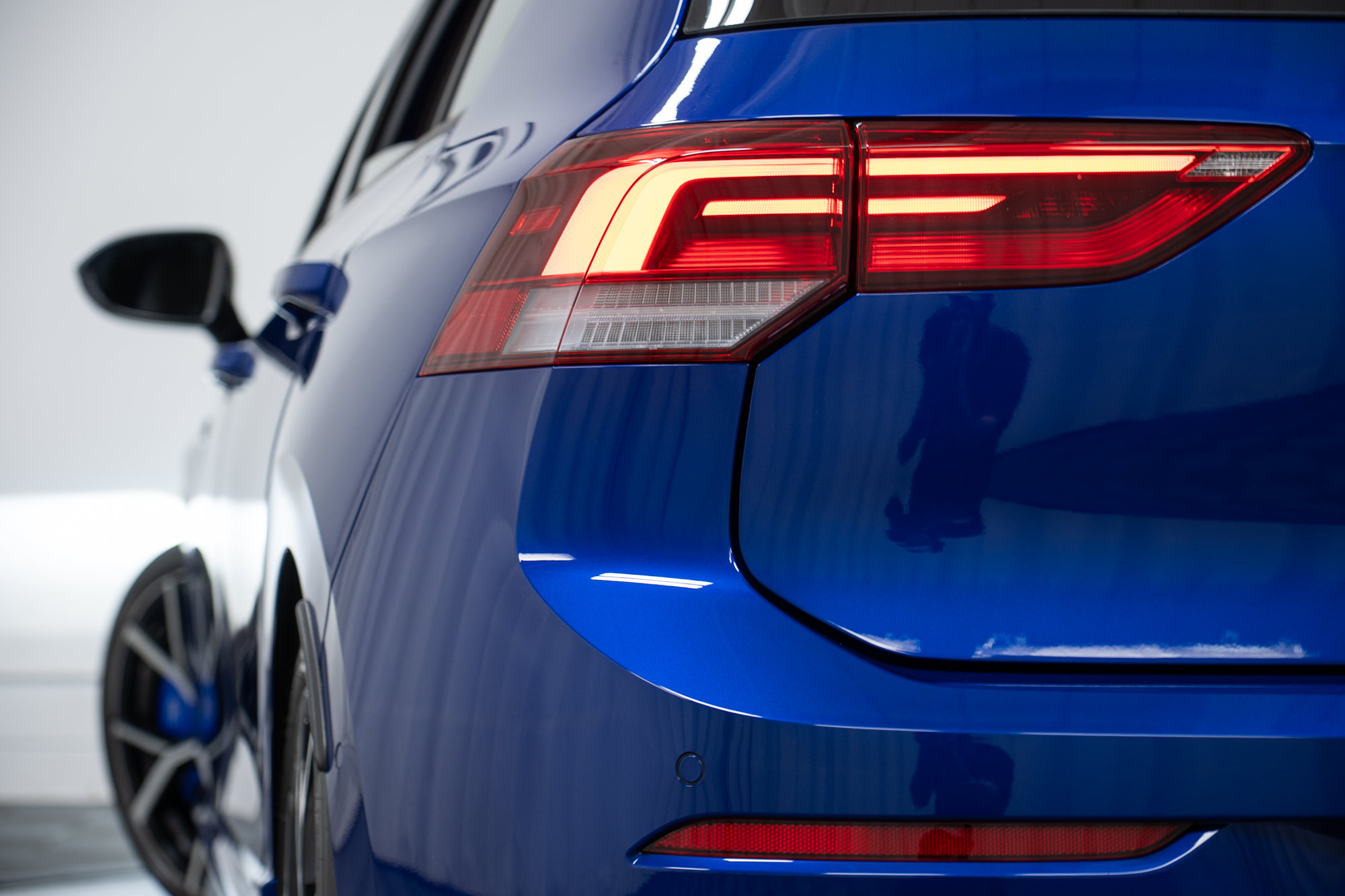 Used 2024 Volkswagen Golf R AWD/4WD image 35