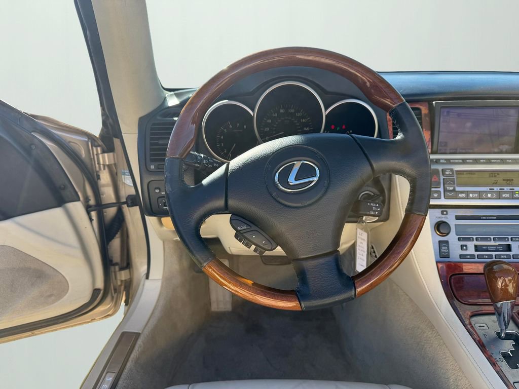 Used 2008 Lexus SC 430 Convertible image 15