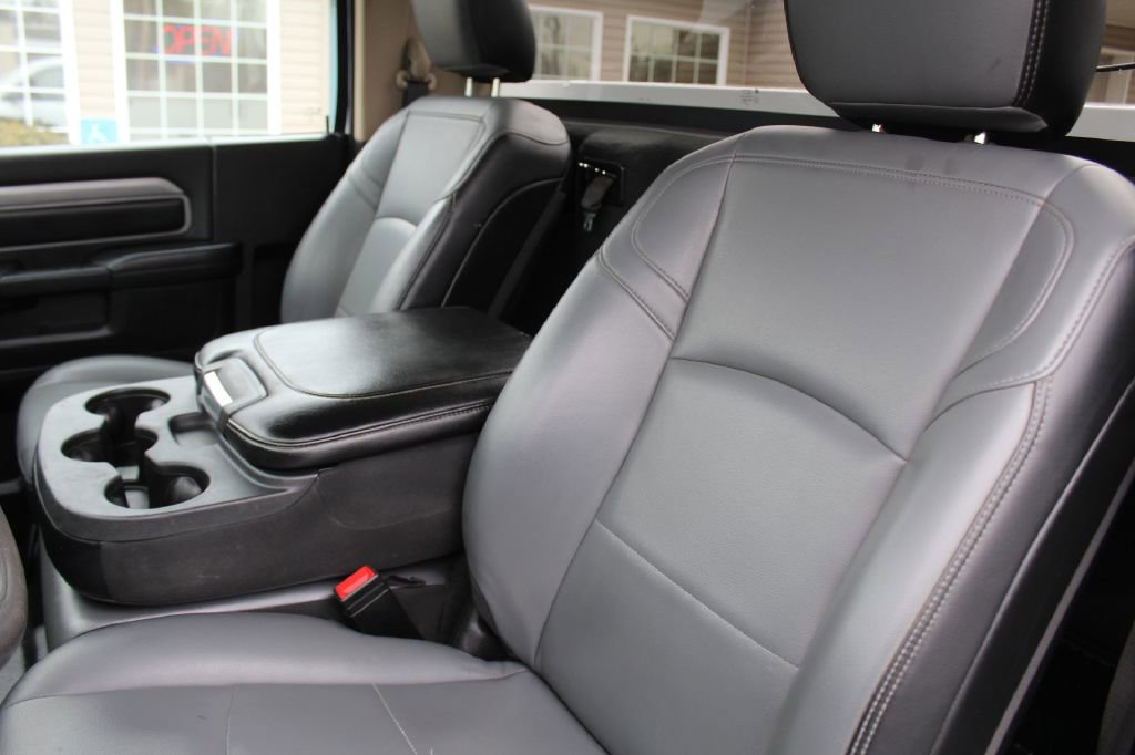 Used 2020 RAM 3500 Tradesman image 18