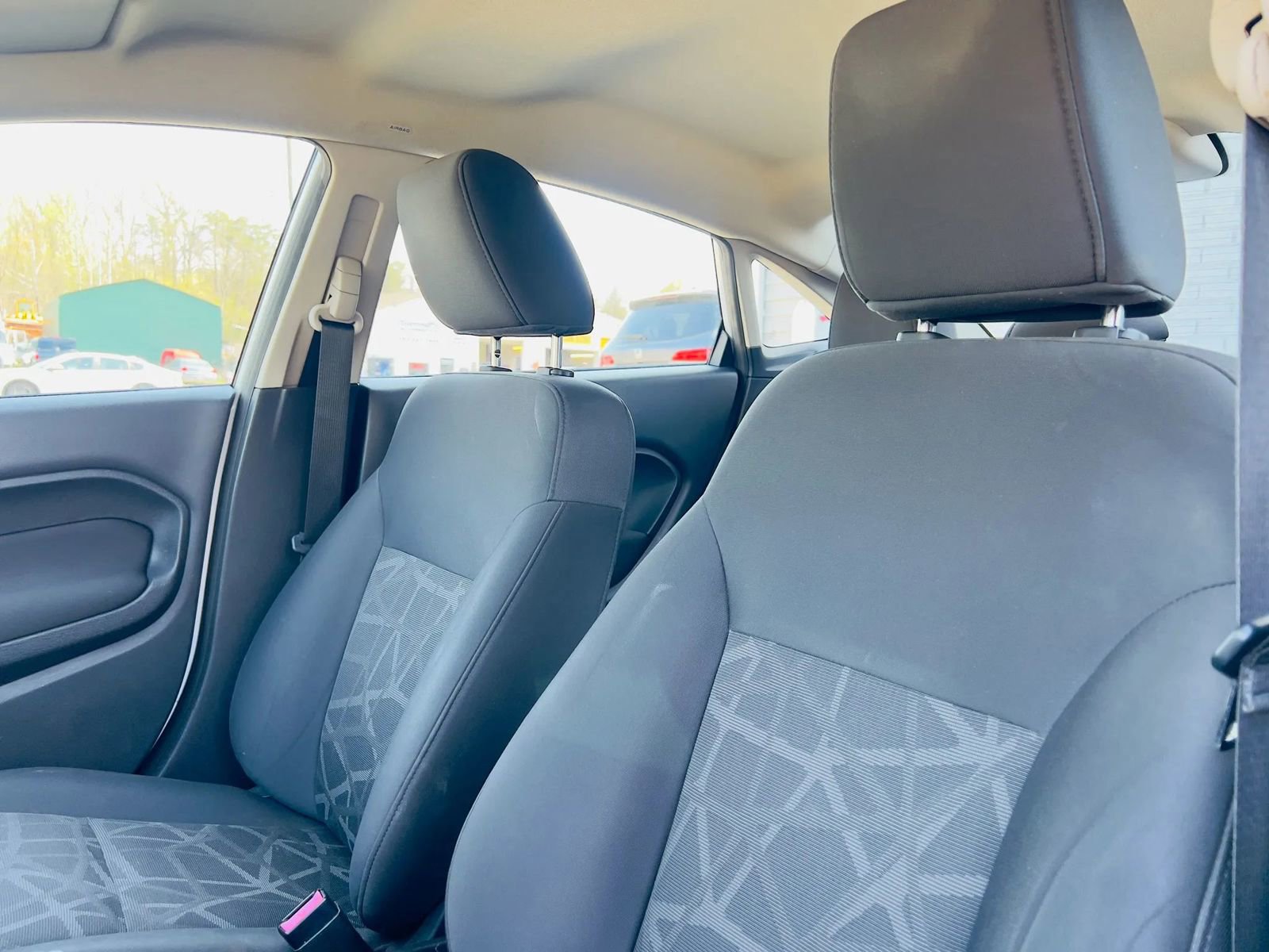 Used 2011 Ford Fiesta SE w/ 202A Rapid Spec Order Code image 26