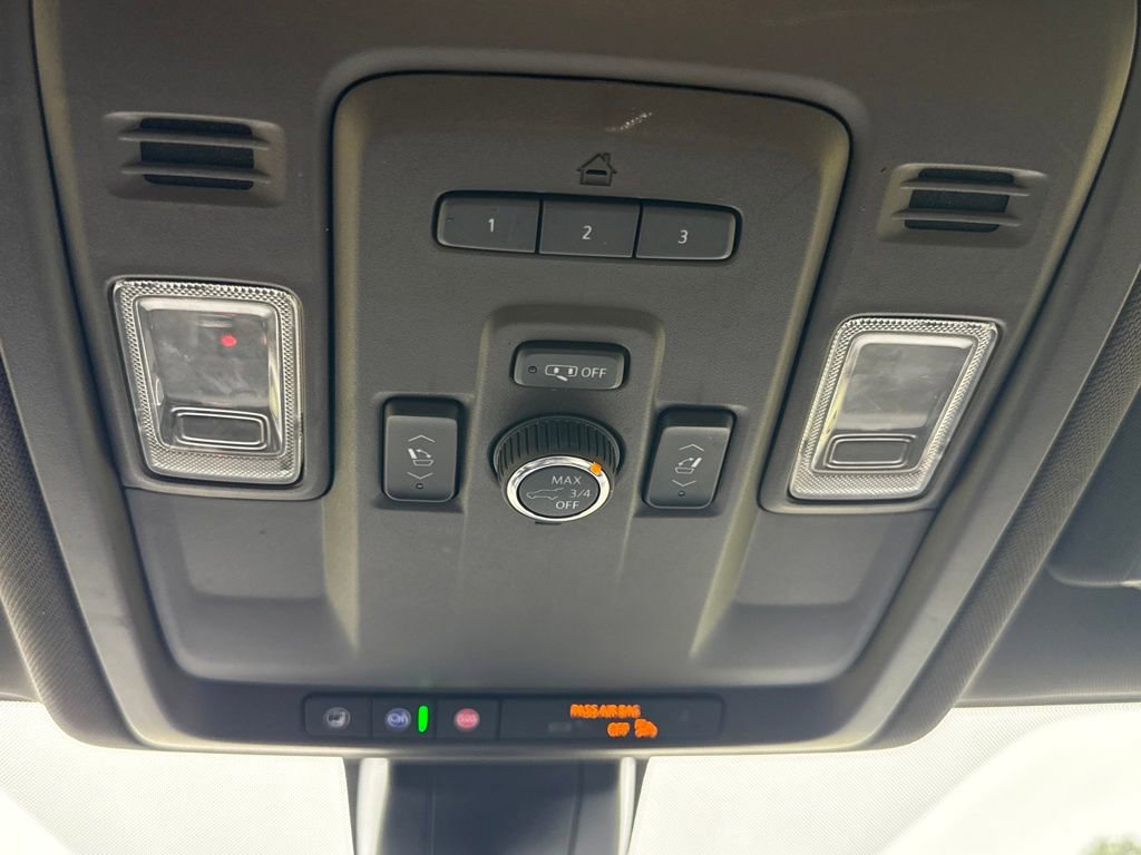 Used 2024 Chevrolet Tahoe LT image 23