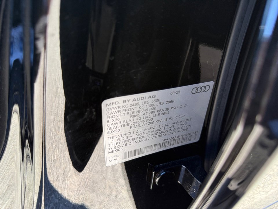 New 2025 Audi Q5 Premium Plus image 35