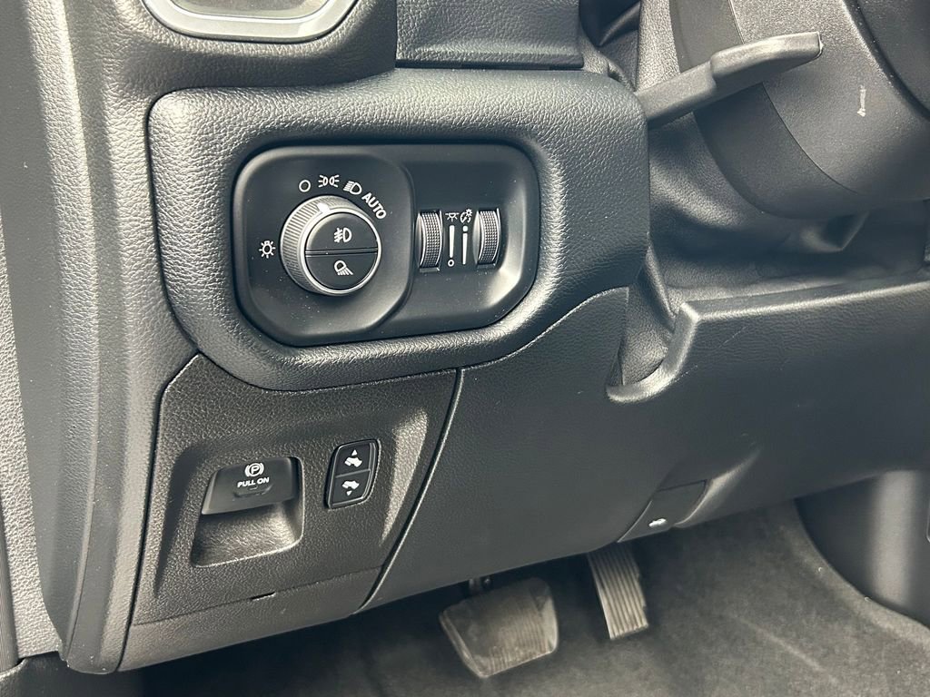 Used 2021 RAM 1500 Laramie image 17