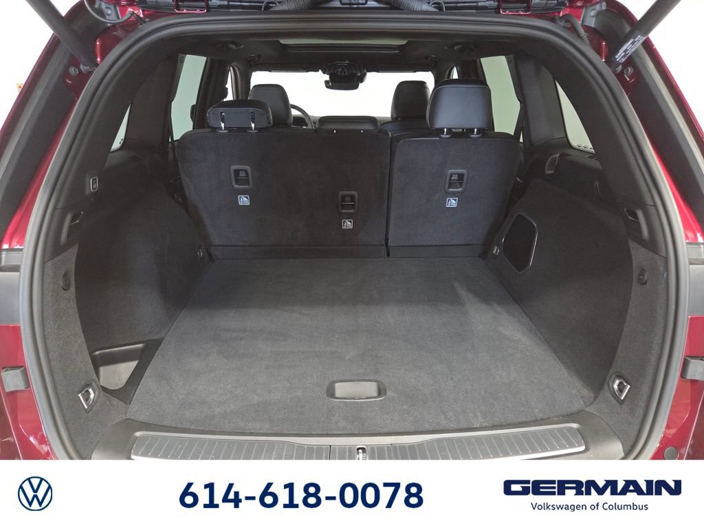 Used 2023 Jeep Grand Cherokee Overland AWD/4WD image 23