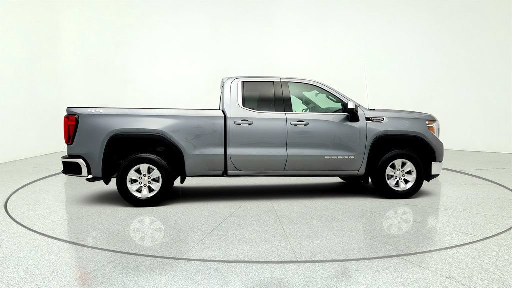Used 2022 GMC Sierra 1500 SLE AWD/4WD image 4