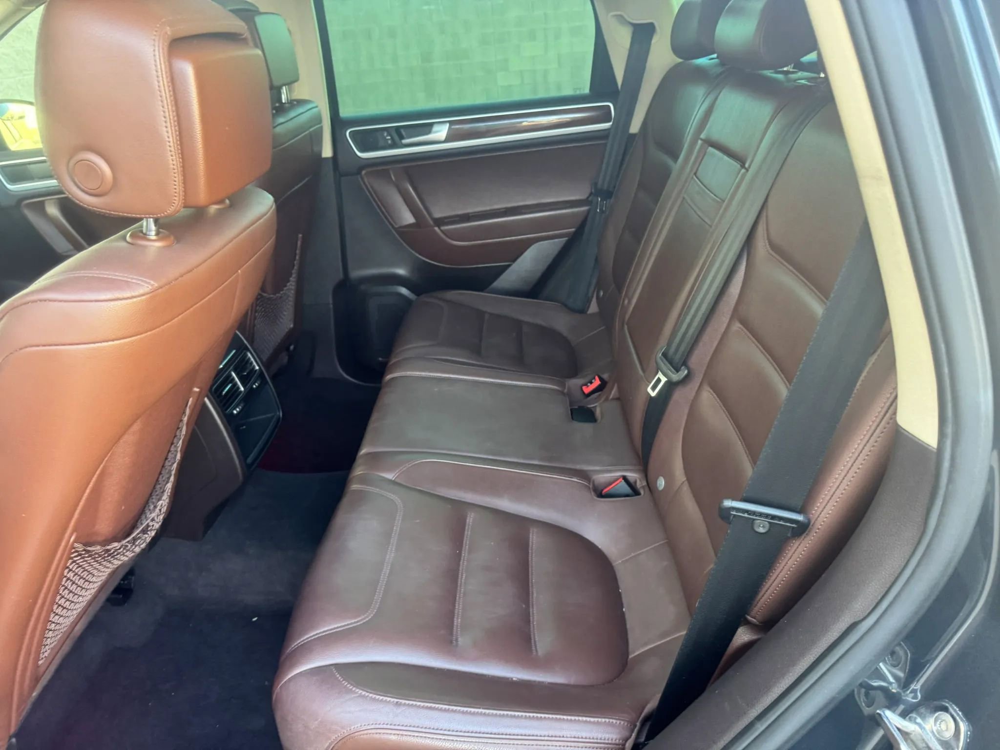 Used 2012 Volkswagen Touareg TDI AWD/4WD image 18