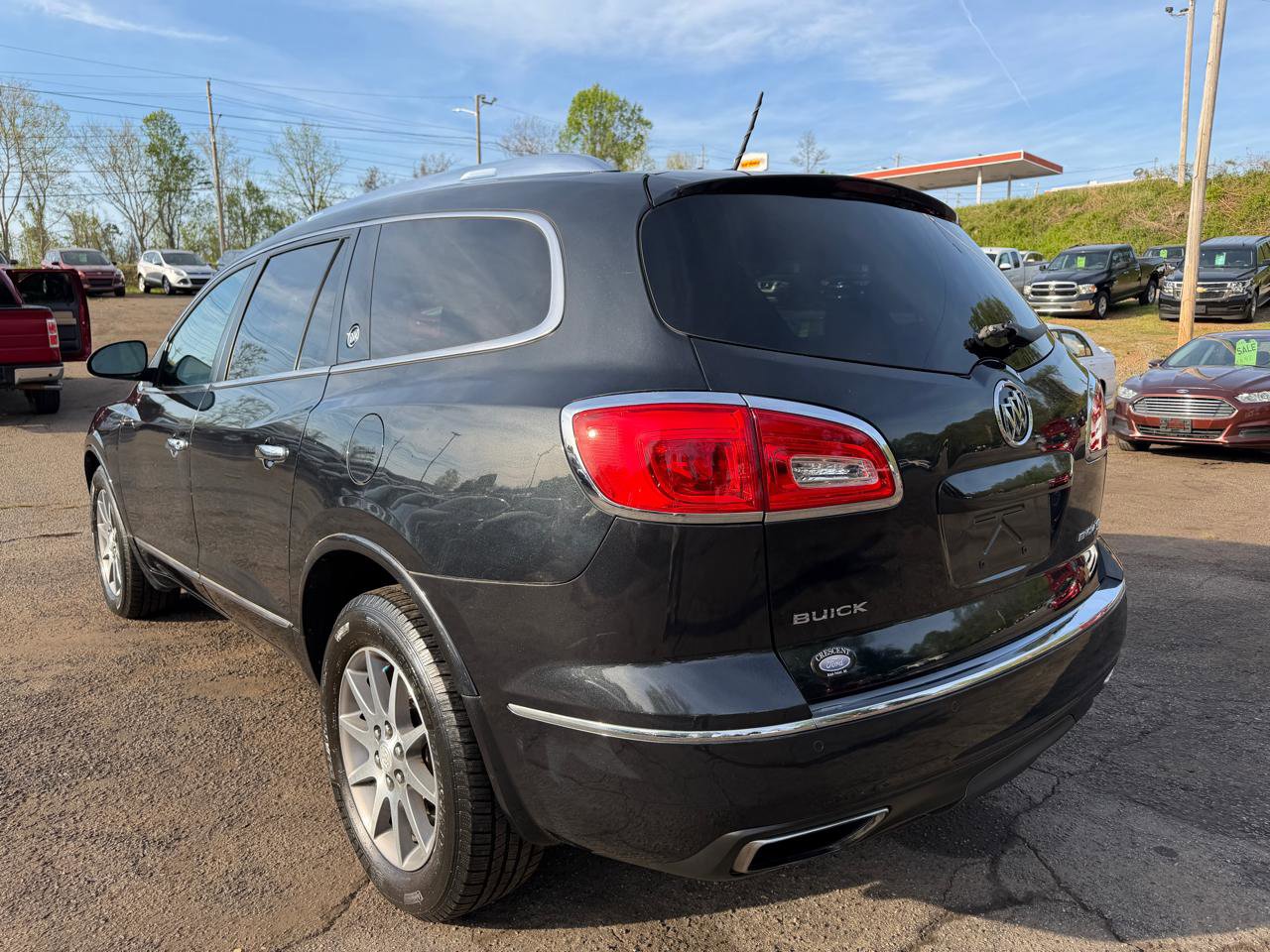 Used 2013 Buick Enclave Leather image 6