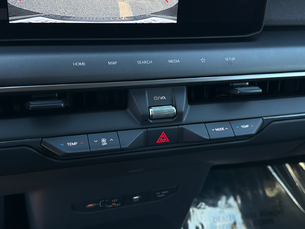 Certified 2024 Kia EV9 Wind AWD/4WD image 31