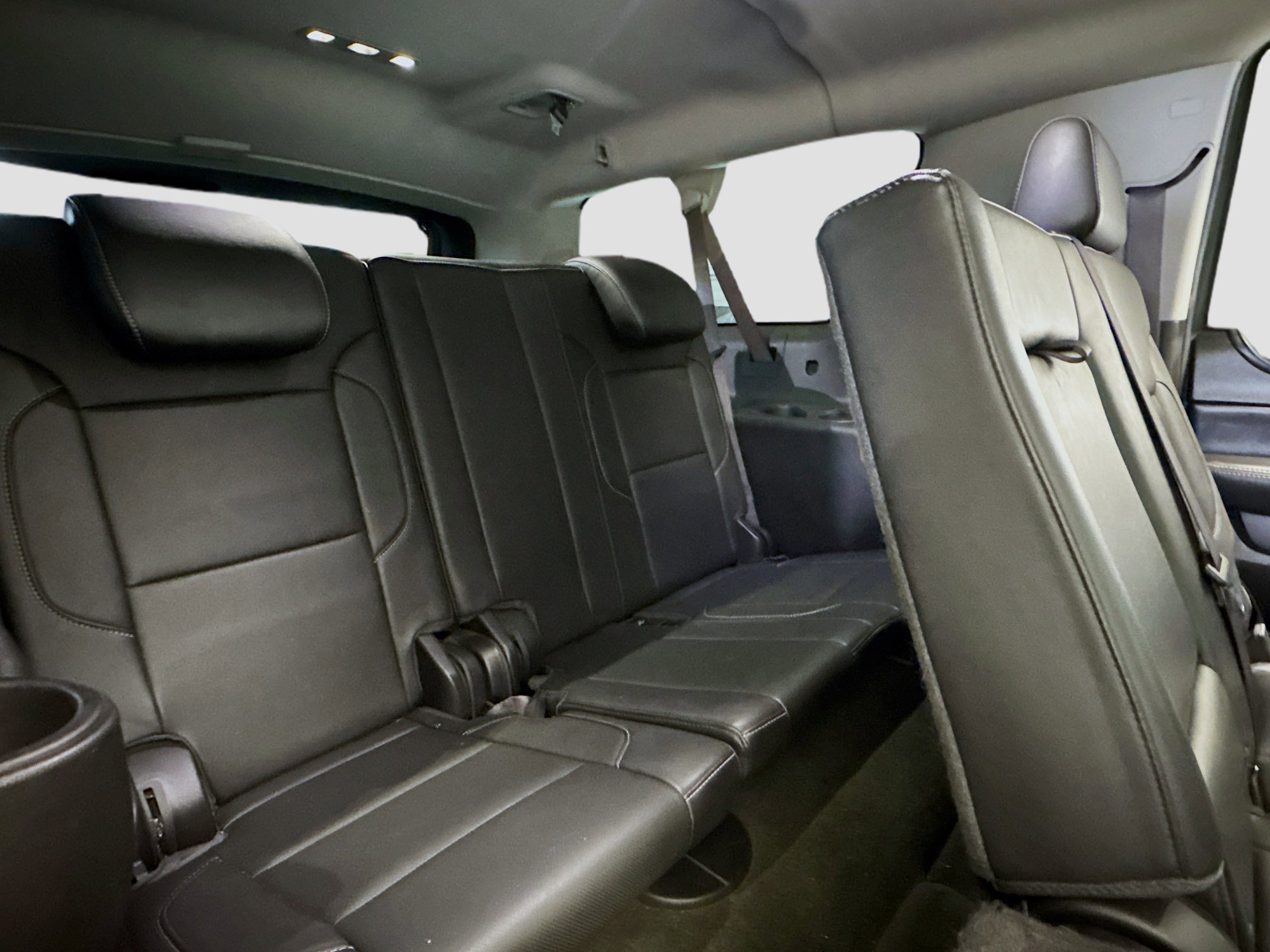 Used 2016 GMC Yukon XL SLT image 18