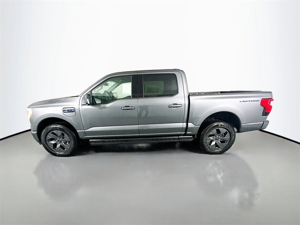 New 2025 Ford F150 Lightning Flash image 4