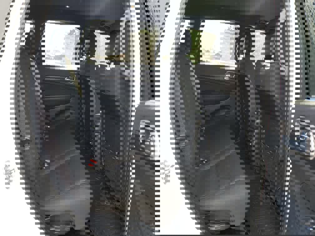 Used 2021 Jeep Grand Cherokee Laredo w/ Security & Convenience Group image 27