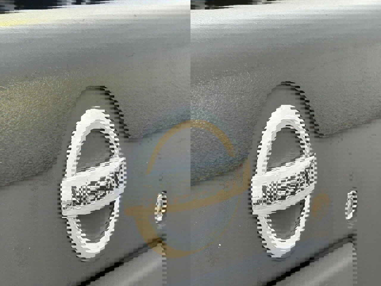 Used 2016 Nissan Frontier SV image 13