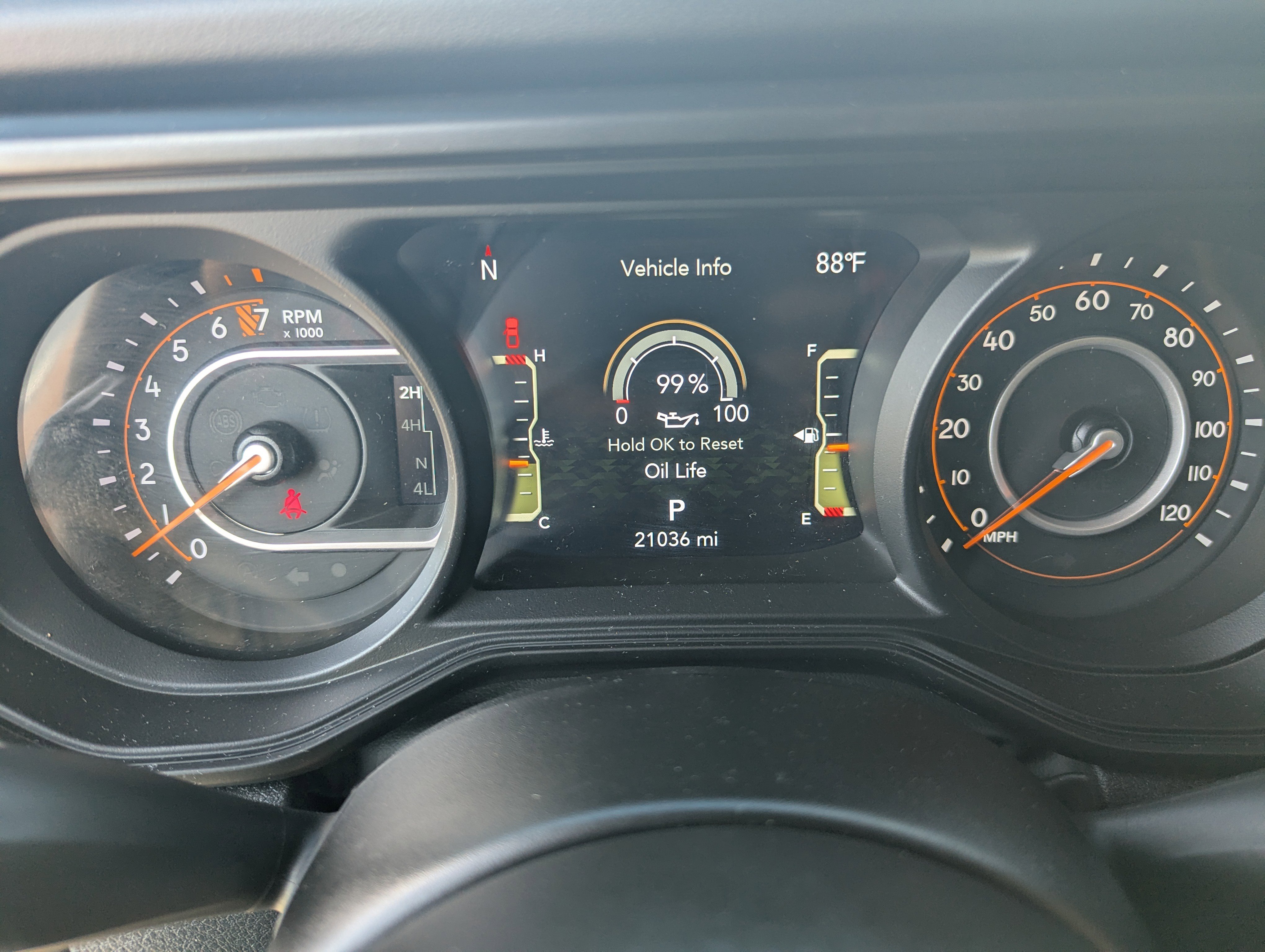 Used 2024 Jeep Gladiator Rubicon w/ Convenience Group image 31