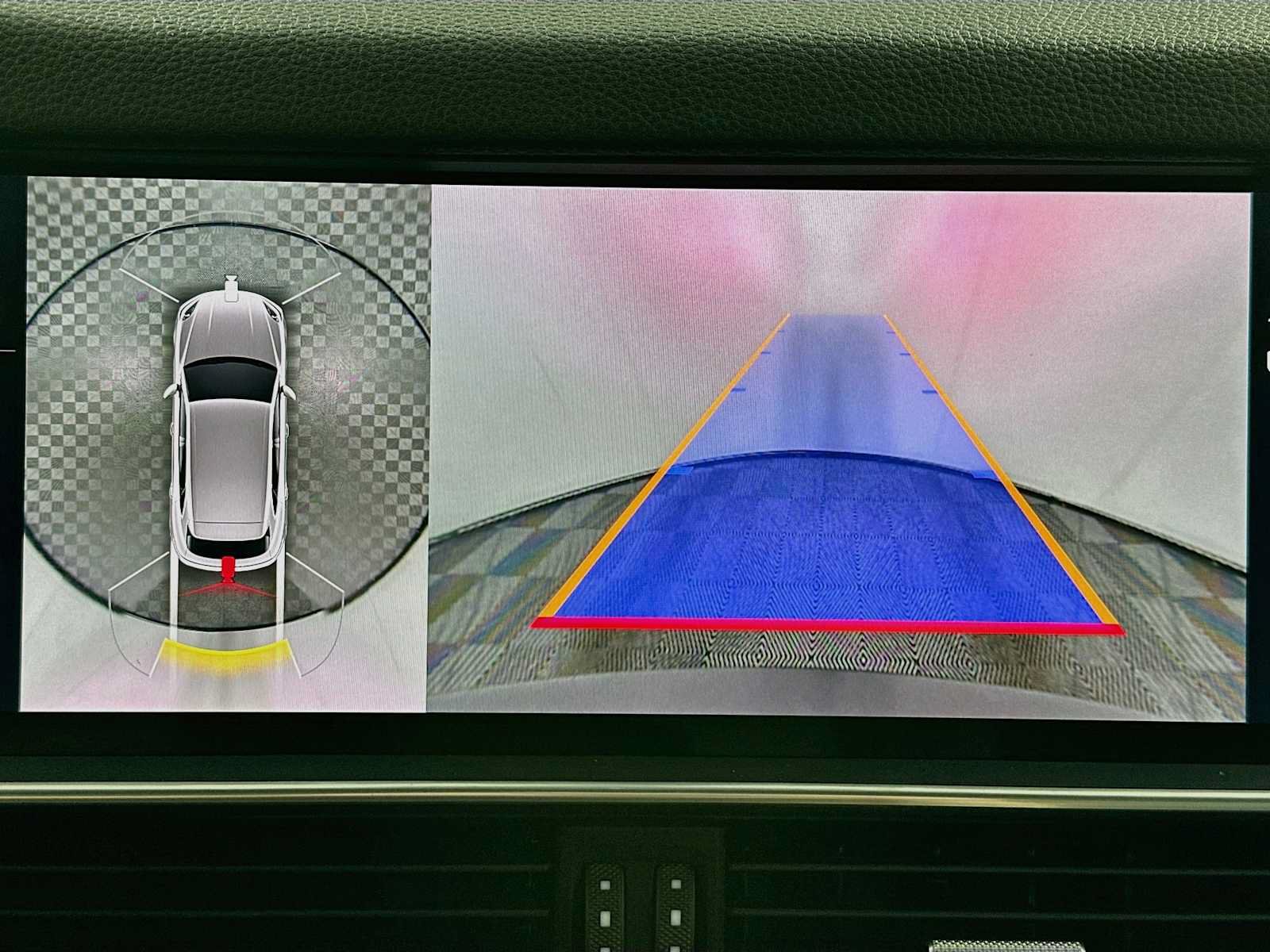 Certified 2023 Porsche Cayenne AWD/4WD image 19