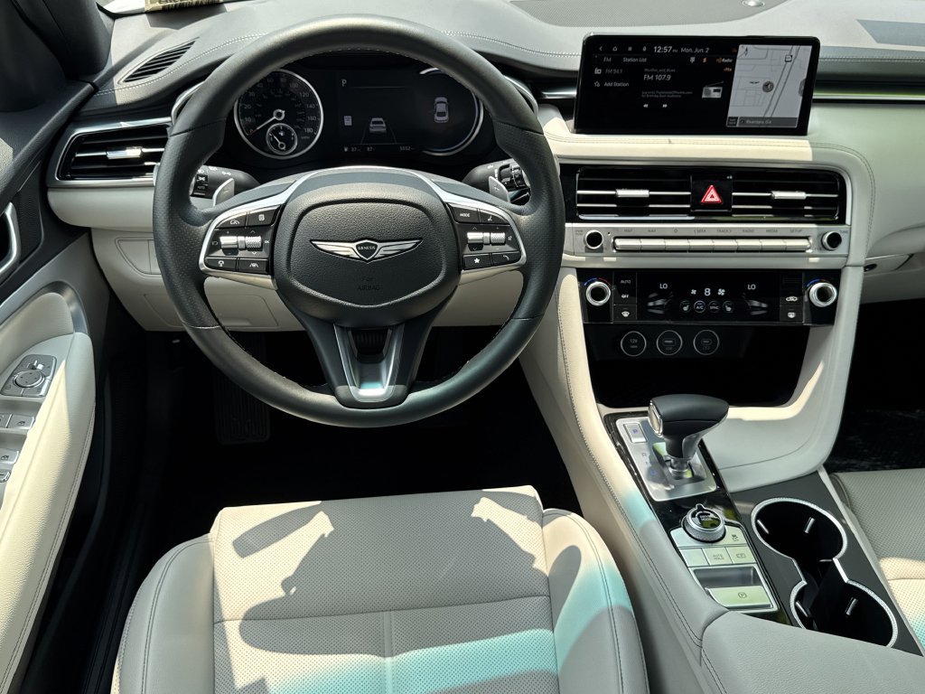 Used 2025 Genesis G70 2.5T RWD image 23