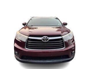 Used 2015 Toyota Highlander XLE image 1