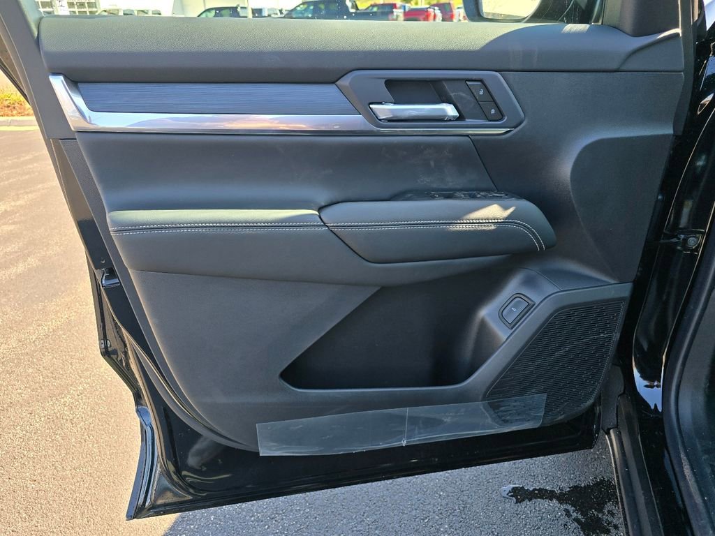New 2026 GMC Terrain Elevation w/ Elevation Premium Package AWD/4WD image 12