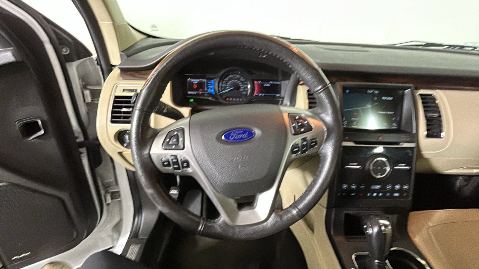 Used 2017 Ford Flex Limited AWD/4WD image 16