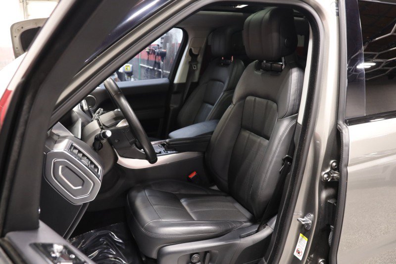 Used 2019 Land Rover Range Rover Sport HSE AWD/4WD image 41