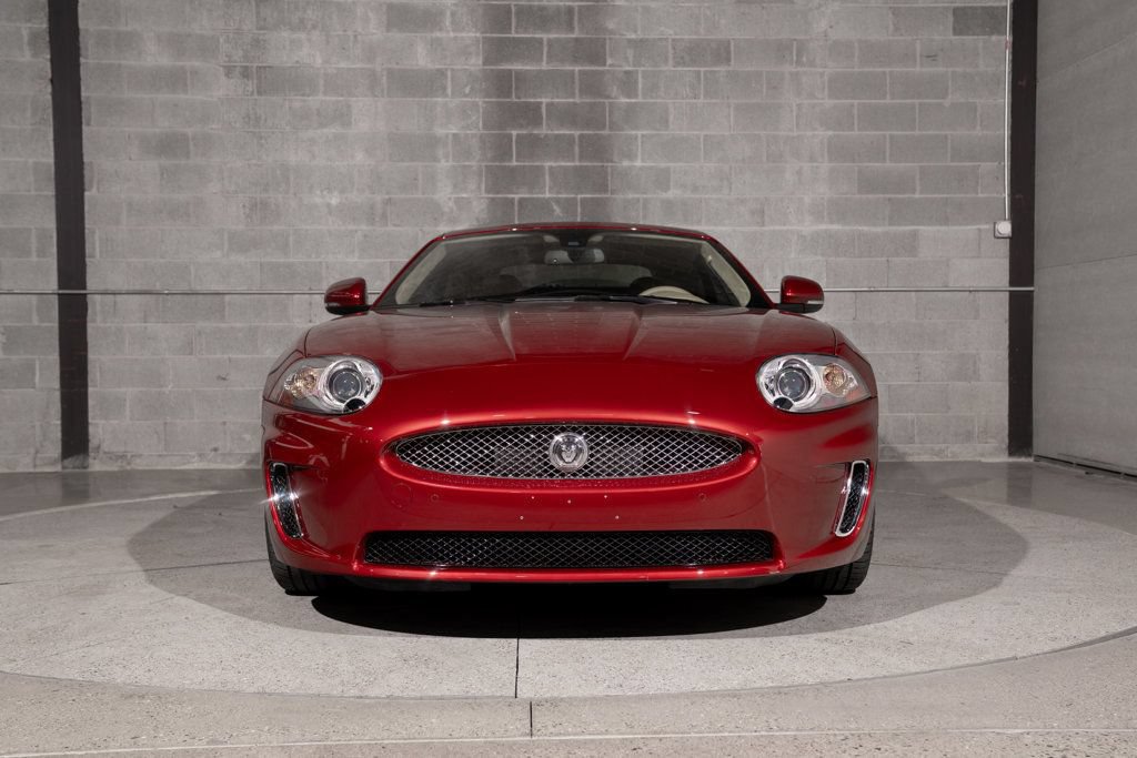 Used 2010 Jaguar XK Convertible RWD image 11