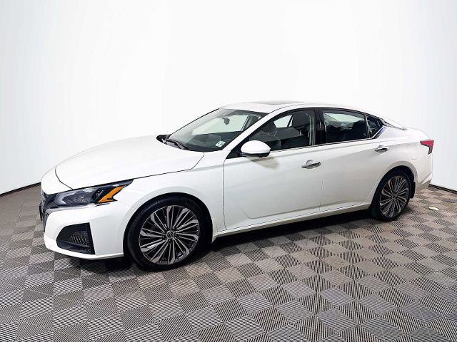 Certified 2025 Nissan Altima 2.5 SL