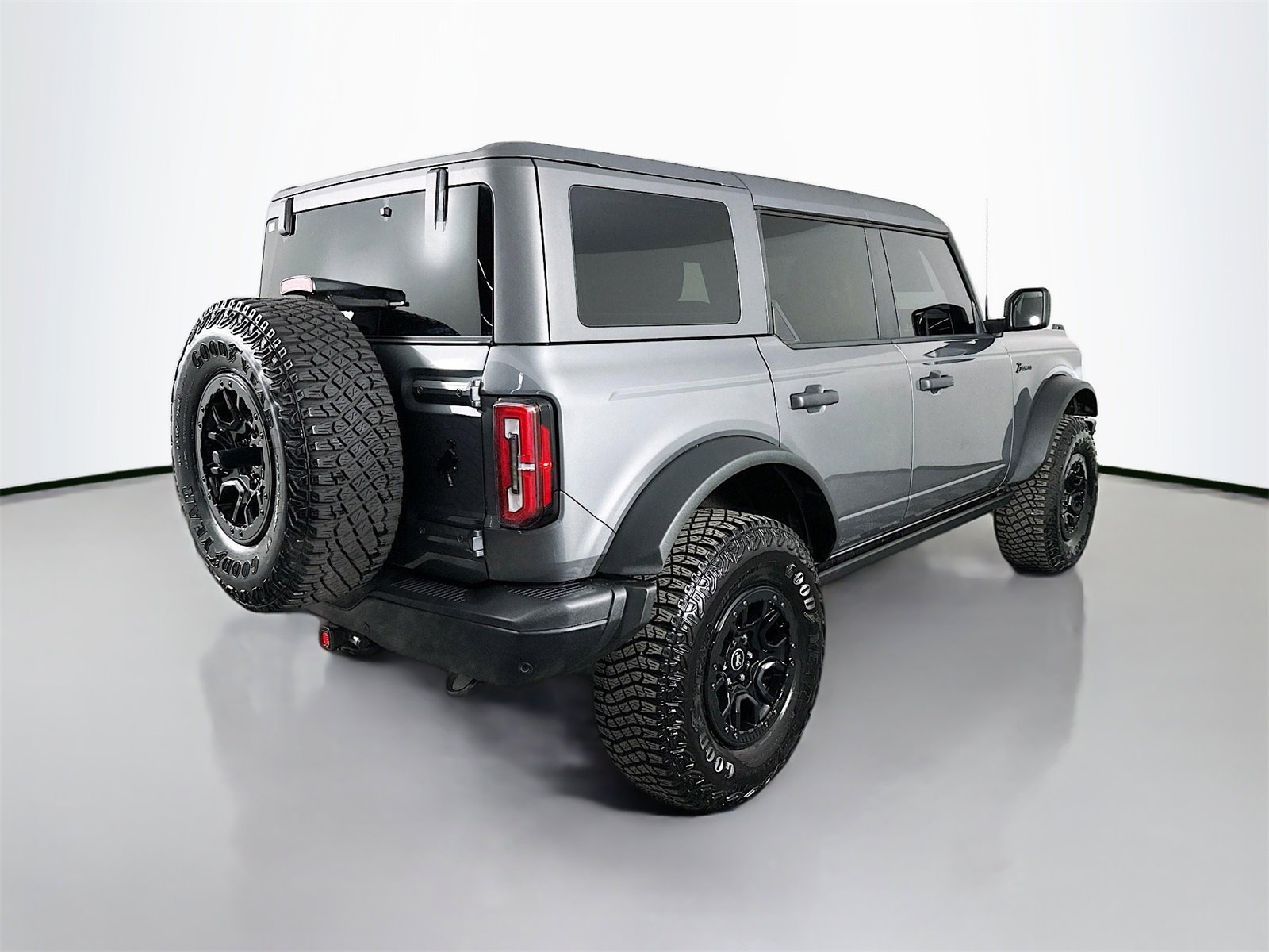 Used 2024 Ford Bronco Badlands w/ Sasquatch Package image 7