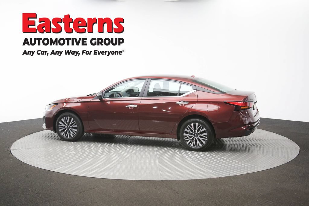 Used 2025 Nissan Altima 2.5 SV AWD/4WD image 57