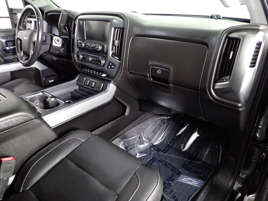 Used 2019 Chevrolet Silverado 2500 LTZ w/ Duramax Plus Package AWD/4WD image 40