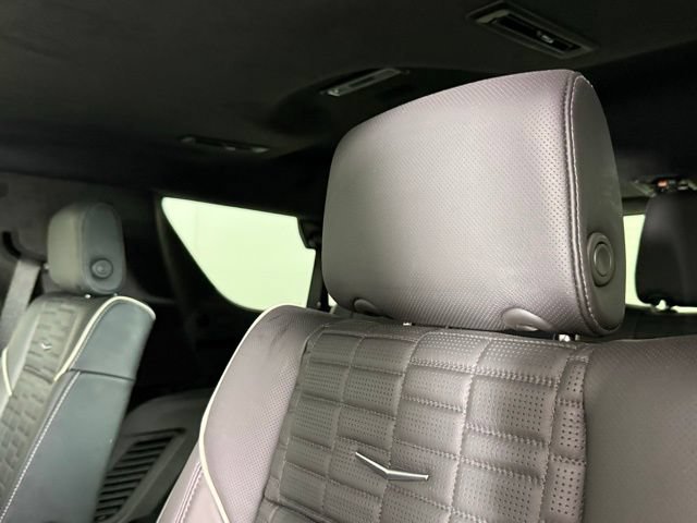 Certified 2025 Cadillac Escalade Sport Platinum w/ LPO, ONYX Package AWD/4WD image 22