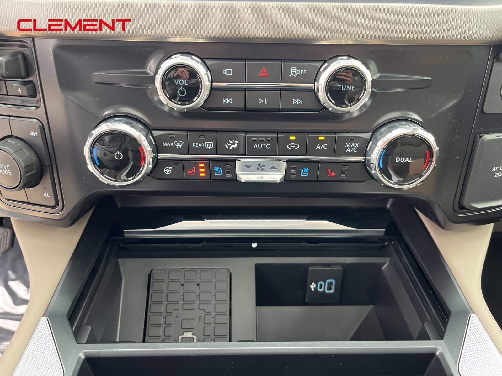 New 2026 Ford F450 Platinum image 16