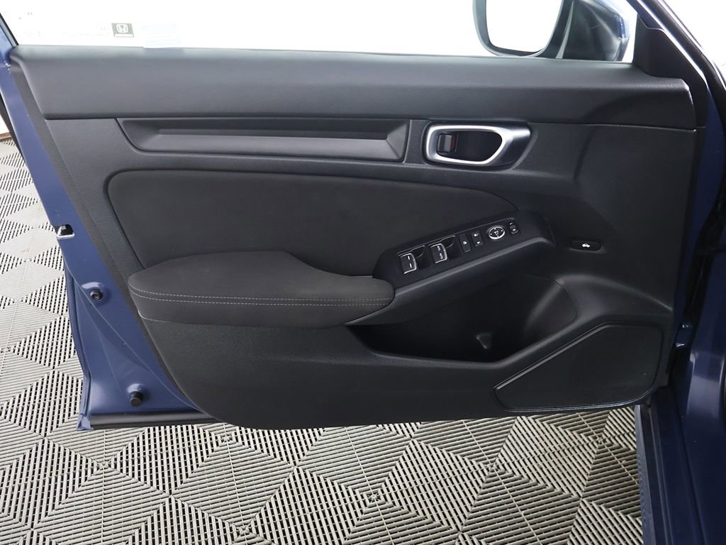 Used 2025 Honda Civic LX image 19
