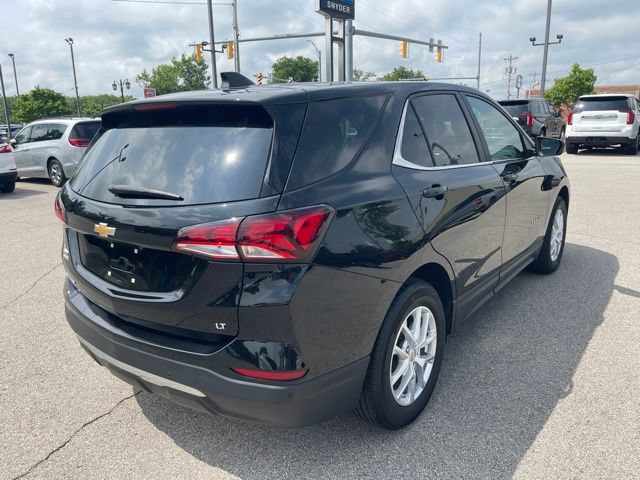 Used 2024 Chevrolet Equinox LT w/ LPO, Floor Liner Package FWD image 3