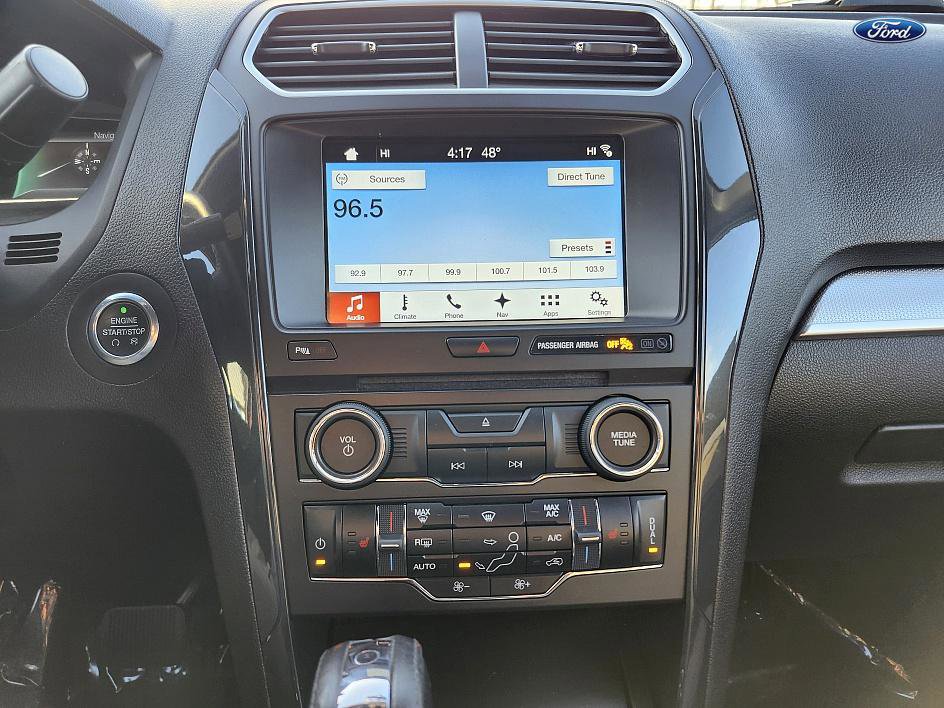 Used 2017 Ford Explorer XLT w/ Equipment Group 202A image 20