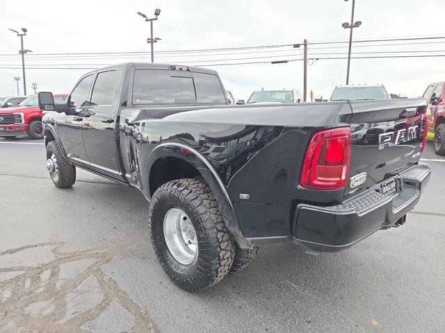 Used 2025 RAM 3500 Longhorn AWD/4WD image 4