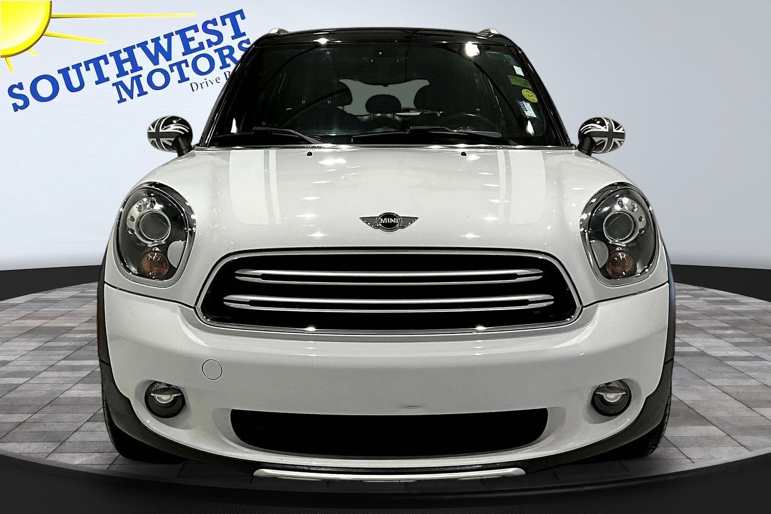 Used 2015 MINI Cooper Countryman FWD image 2