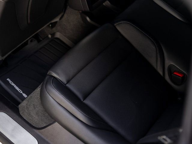 Certified 2025 Porsche Taycan w/ Premium Package image 29