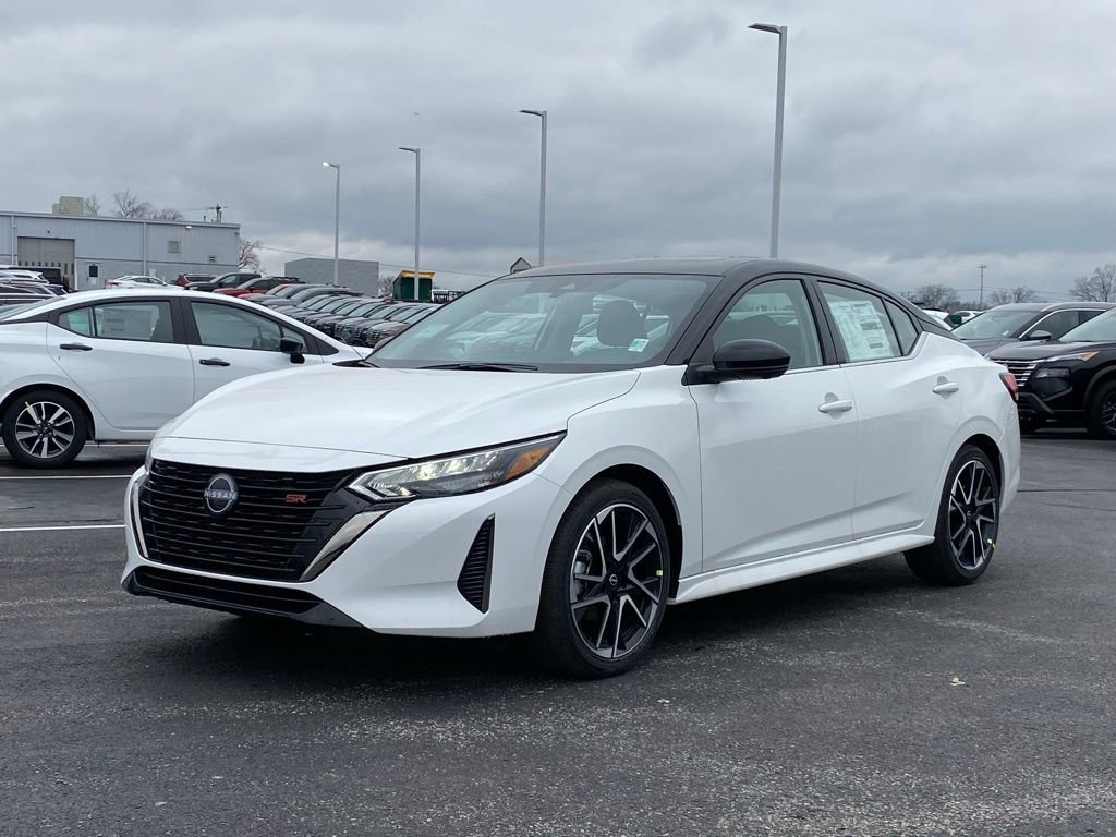 New 2025 Nissan Sentra SR w/ SR Premium Package image 7