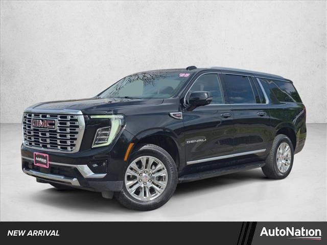 Used 2025 GMC Yukon XL Denali AWD/4WD image 1