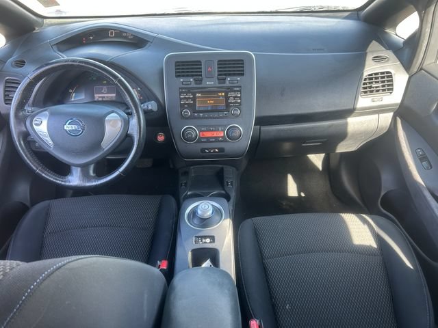 Used 2013 Nissan Leaf S FWD image 26