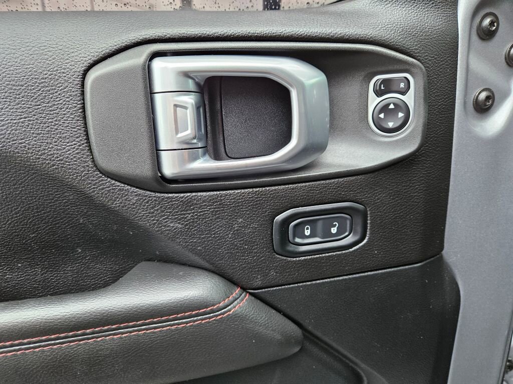 Used 2020 Jeep Gladiator Rubicon image 20