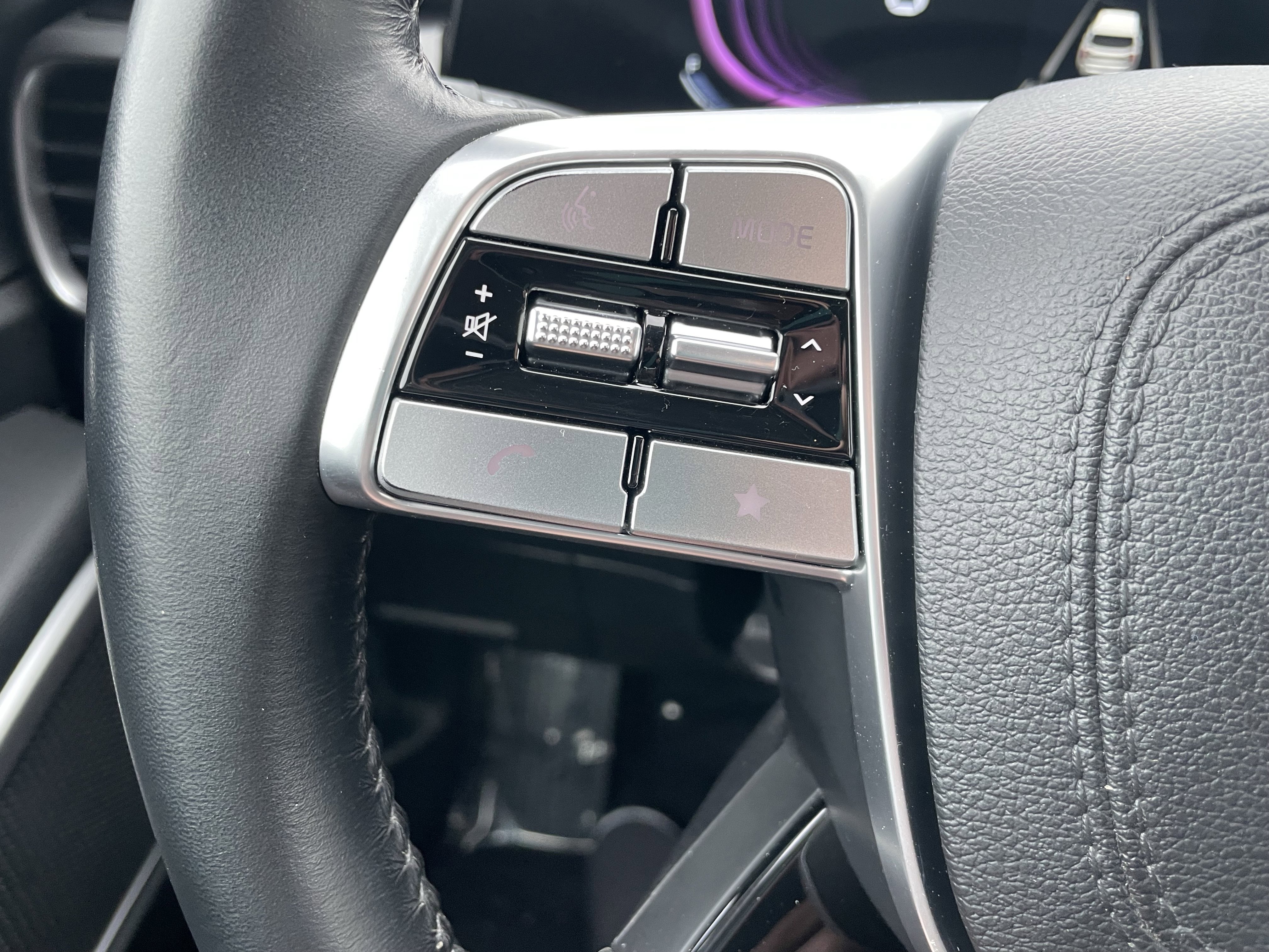 Used 2024 Kia Telluride S w/ S Sunroof Package image 16