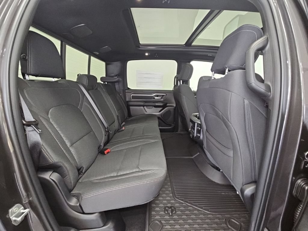 New 2027 RAM 1500 Big Horn AWD/4WD image 17