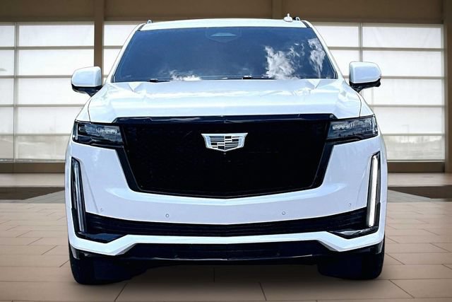 Used 2023 Cadillac Escalade ESV Sport Platinum w/ LPO, ONYX Package AWD/4WD image 3