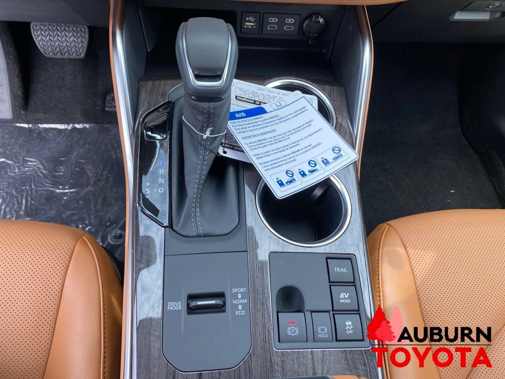 New 2026 Toyota Highlander Platinum AWD/4WD image 44