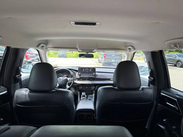 Used 2024 Mitsubishi Outlander SE Black Edition AWD/4WD image 15