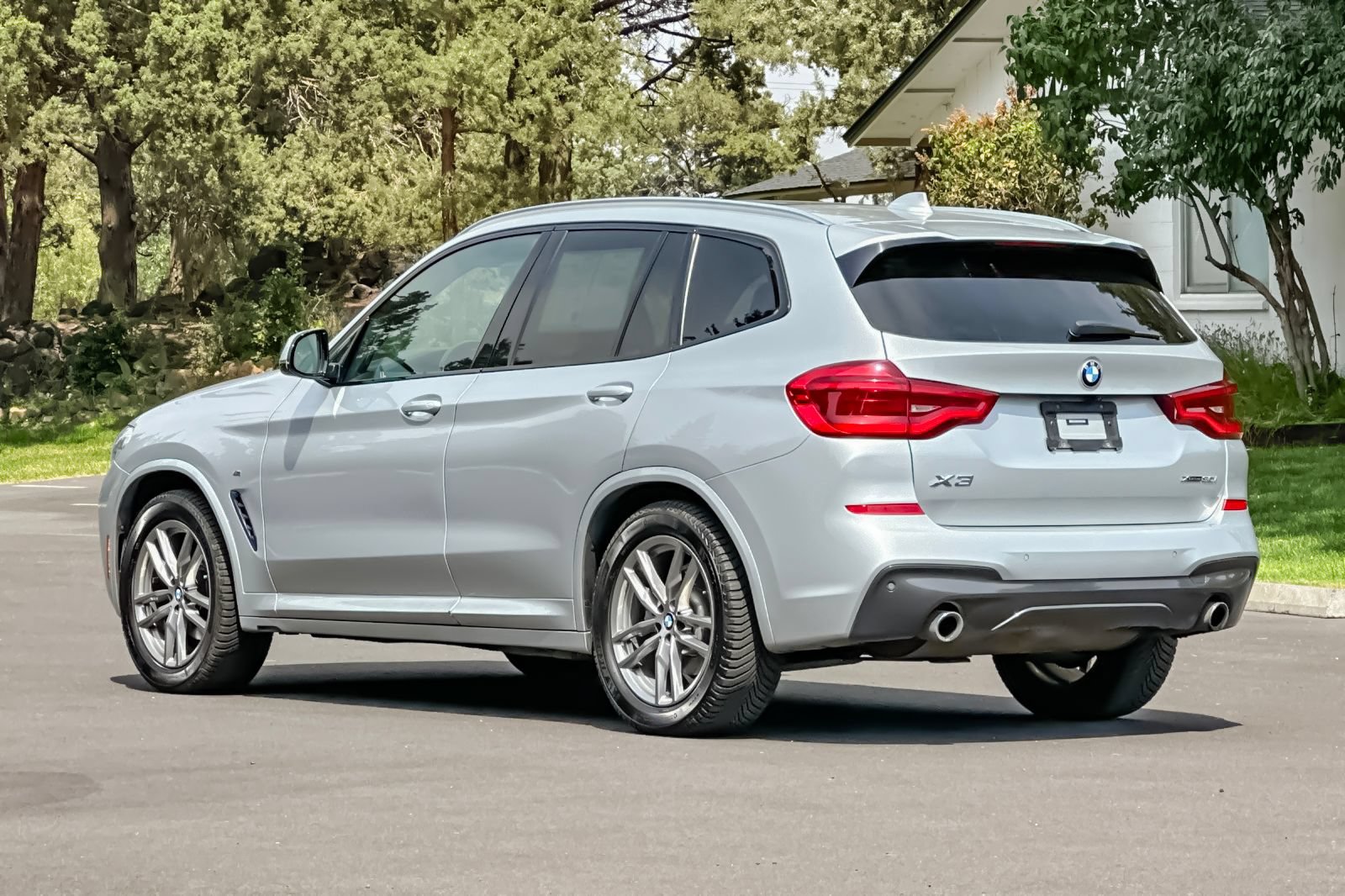 Used 2019 BMW X3 xDrive30i w/ M Sport Package 2 AWD/4WD image 6