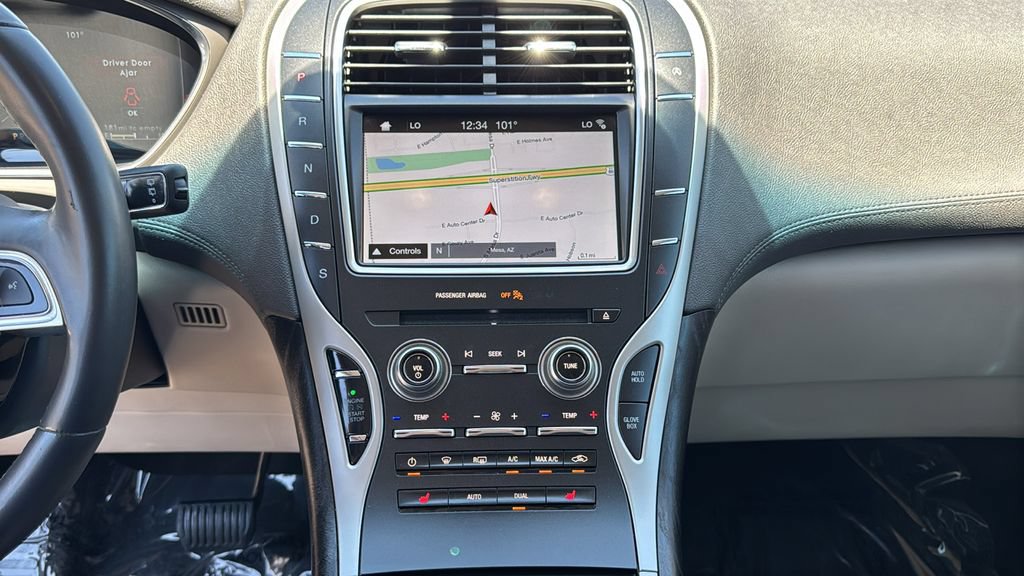 Used 2019 Lincoln Nautilus Select FWD image 13