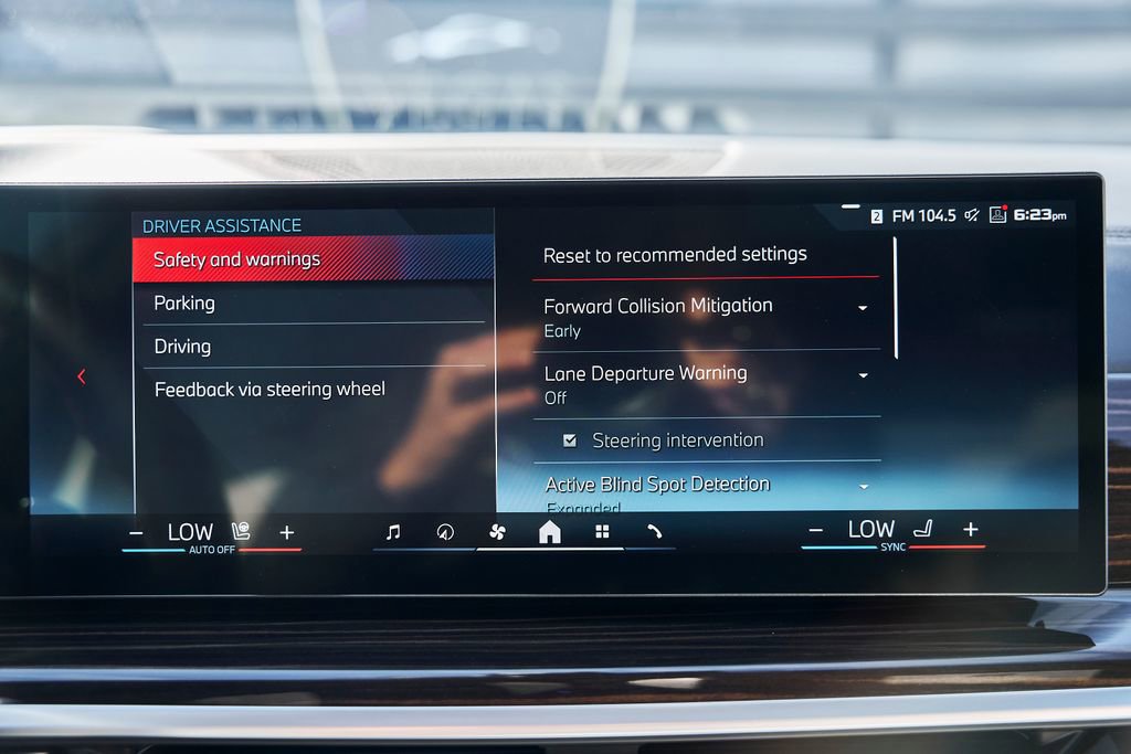 Used 2024 BMW X7 M60i w/ Executive Package AWD/4WD image 81